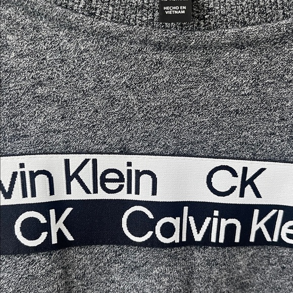 Calvin Klein Performance oversized cropped sweater sweatshirt size XL grey gray - Picture 3 of 9